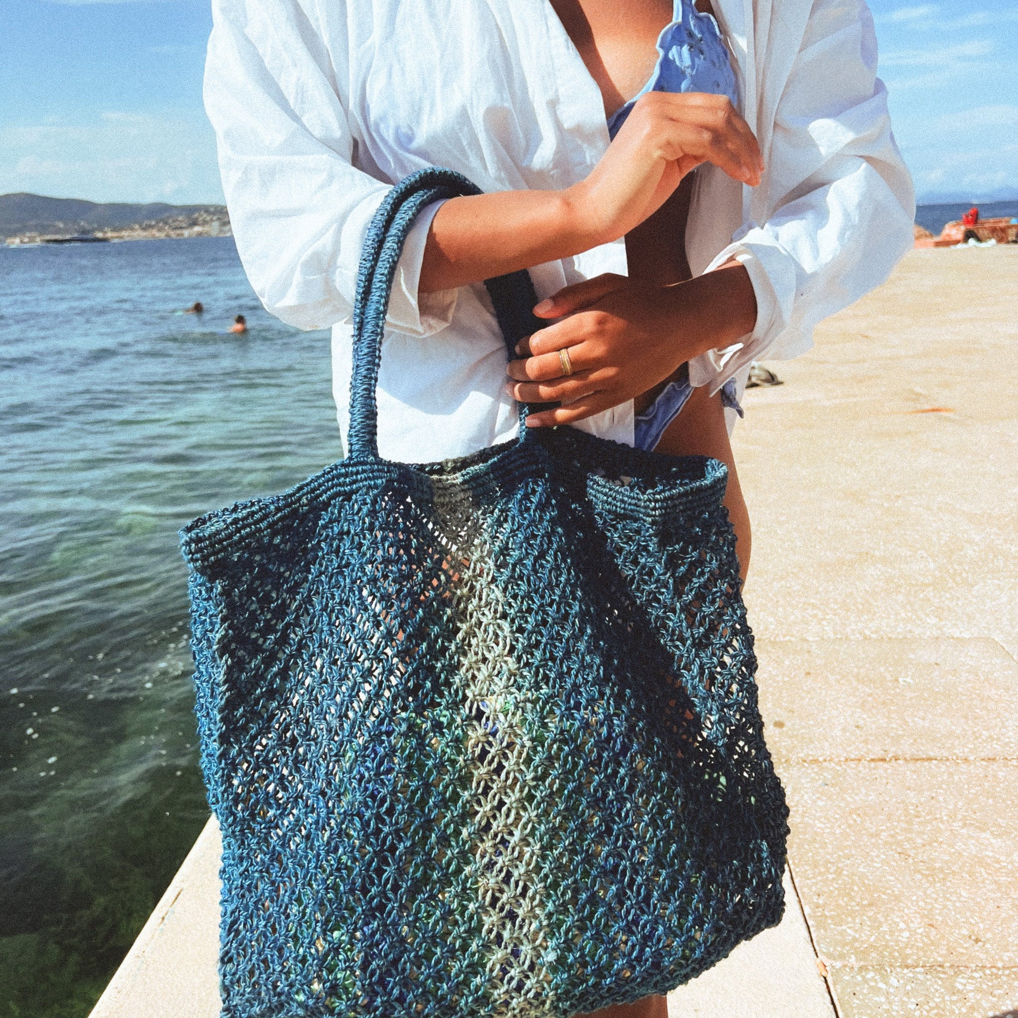 Journee Azur Tote Bag