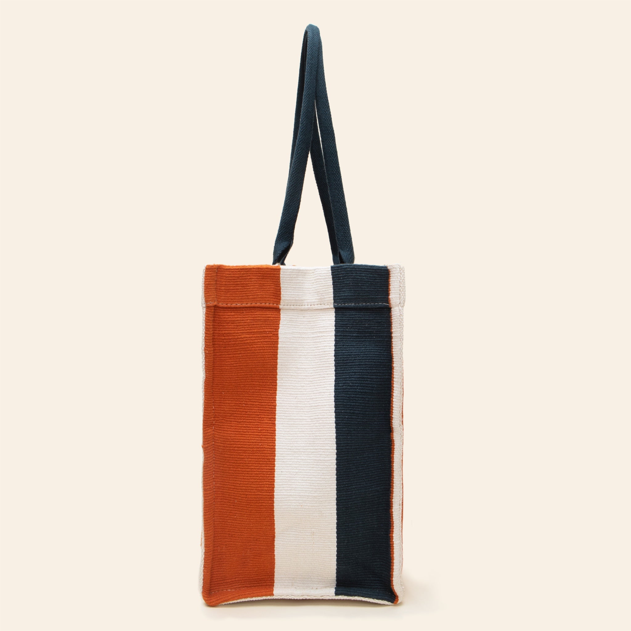 Voyage Signature Large Tote Bag